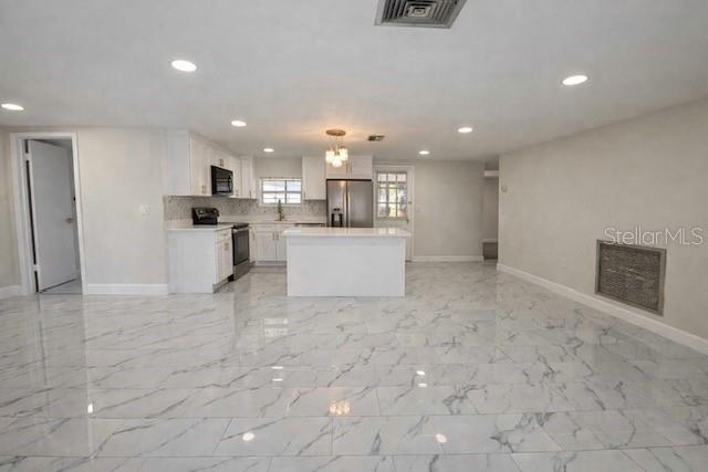 Image 10 of 23 For 12229 Bear Claw Loop