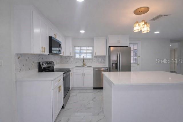 Image 12 of 23 For 12229 Bear Claw Loop