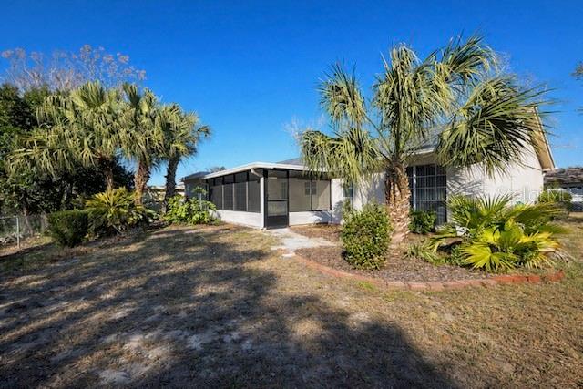 Image 22 of 23 For 12229 Bear Claw Loop