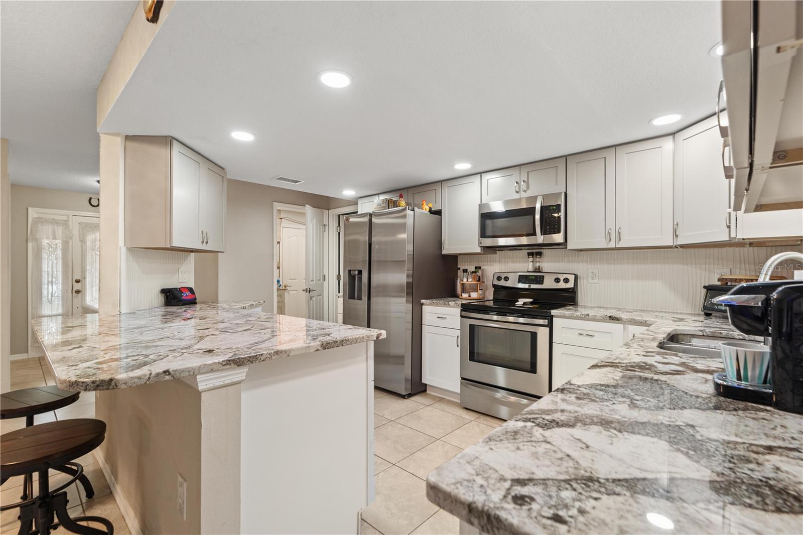 Image 14 of 28 For 7466 Apache Trail