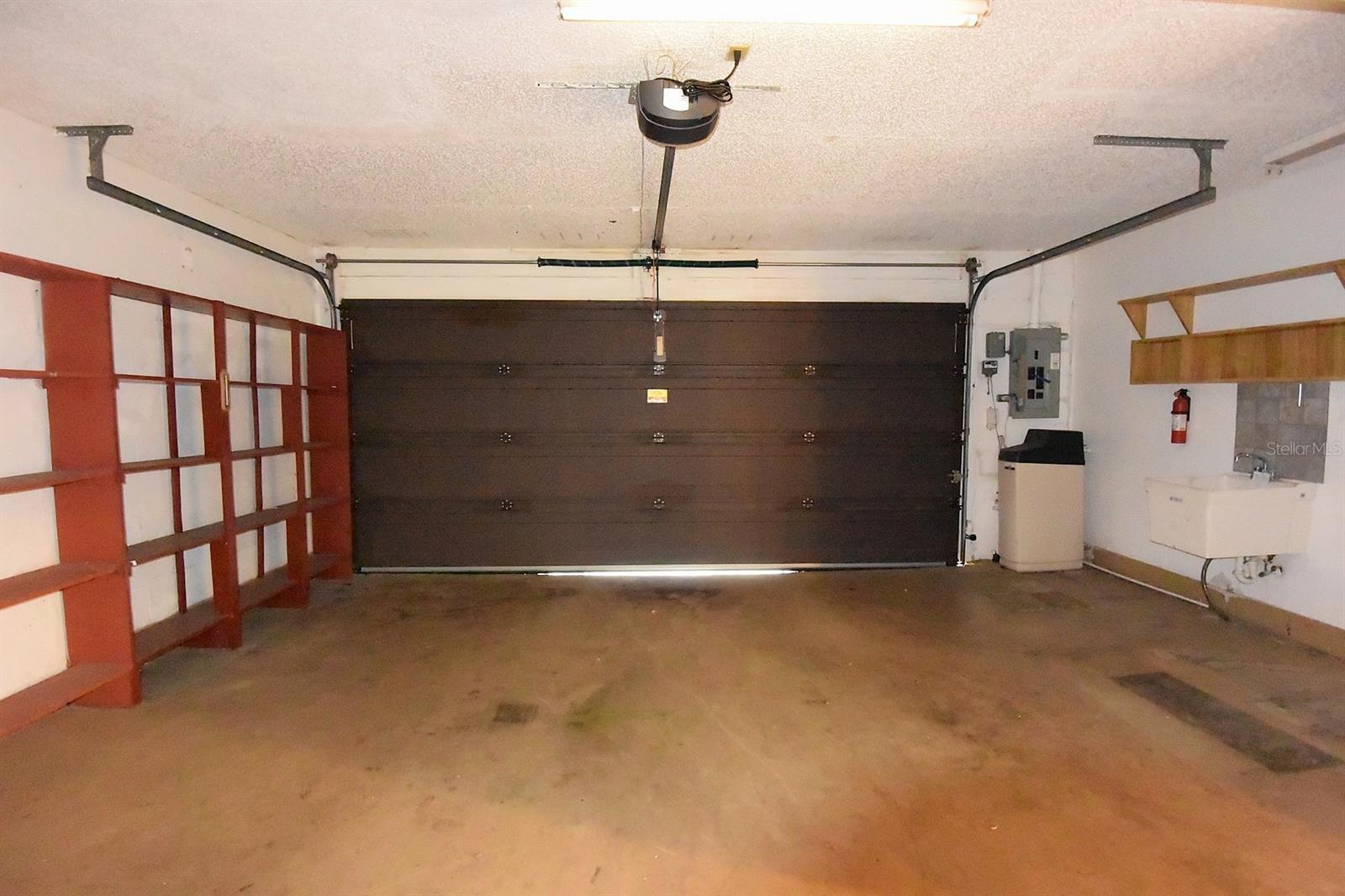 Image 29 of 34 For 5645 Hamilton Harbor Drive