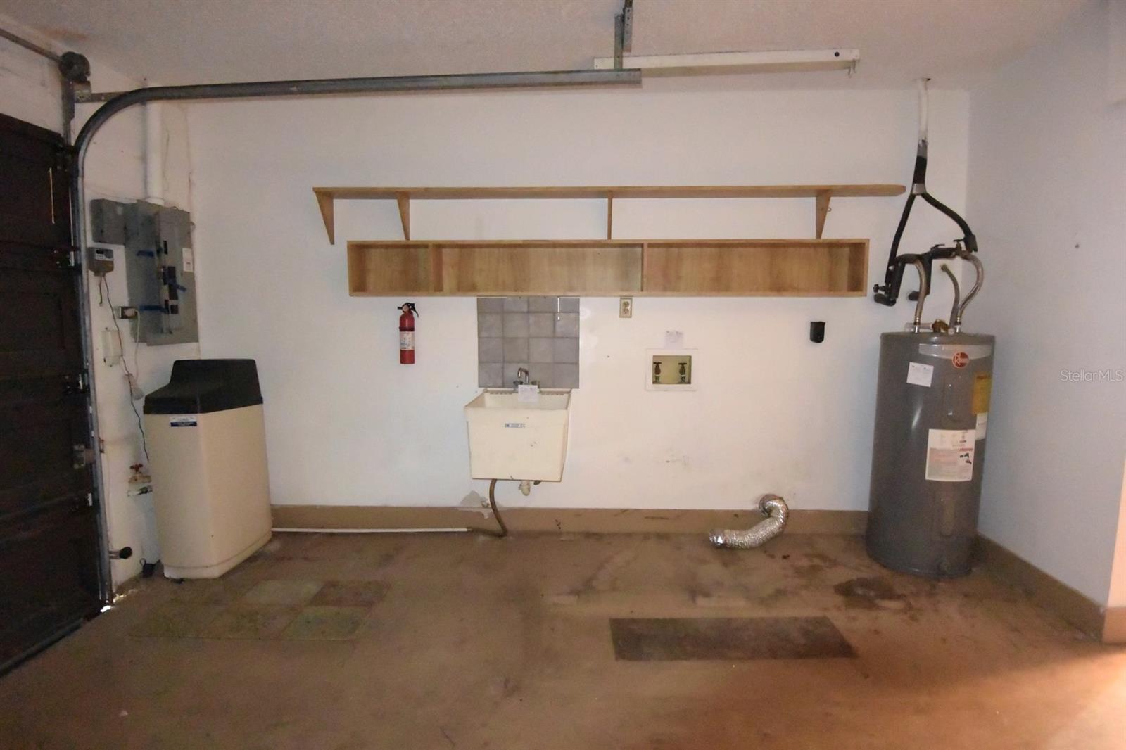 Image 30 of 34 For 5645 Hamilton Harbor Drive