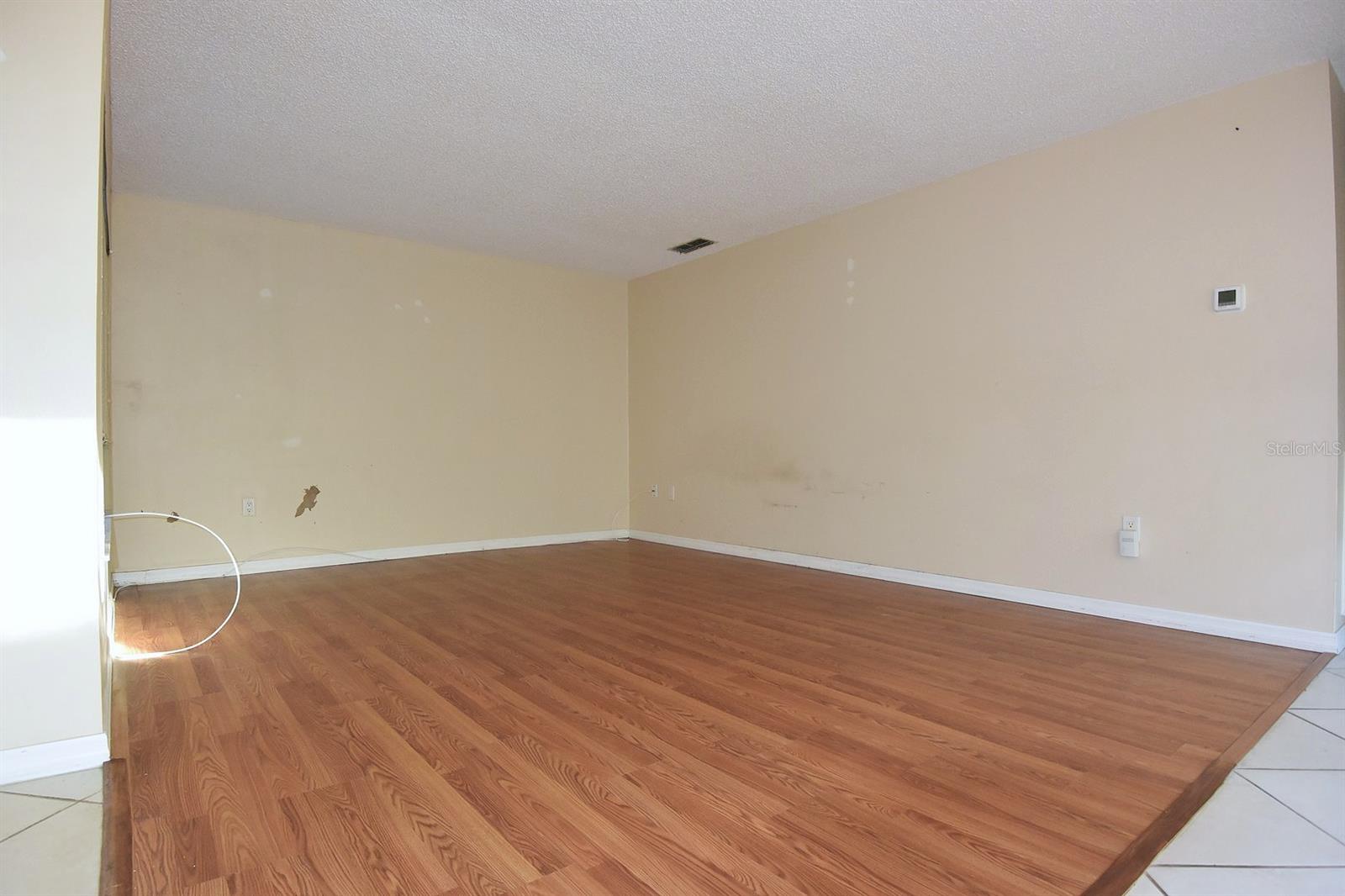 Image 9 of 34 For 5645 Hamilton Harbor Drive