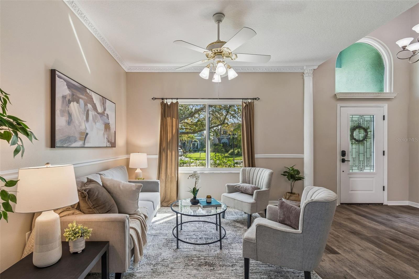 Listing photo id 19 for 1744 Mapleleaf Boulevard