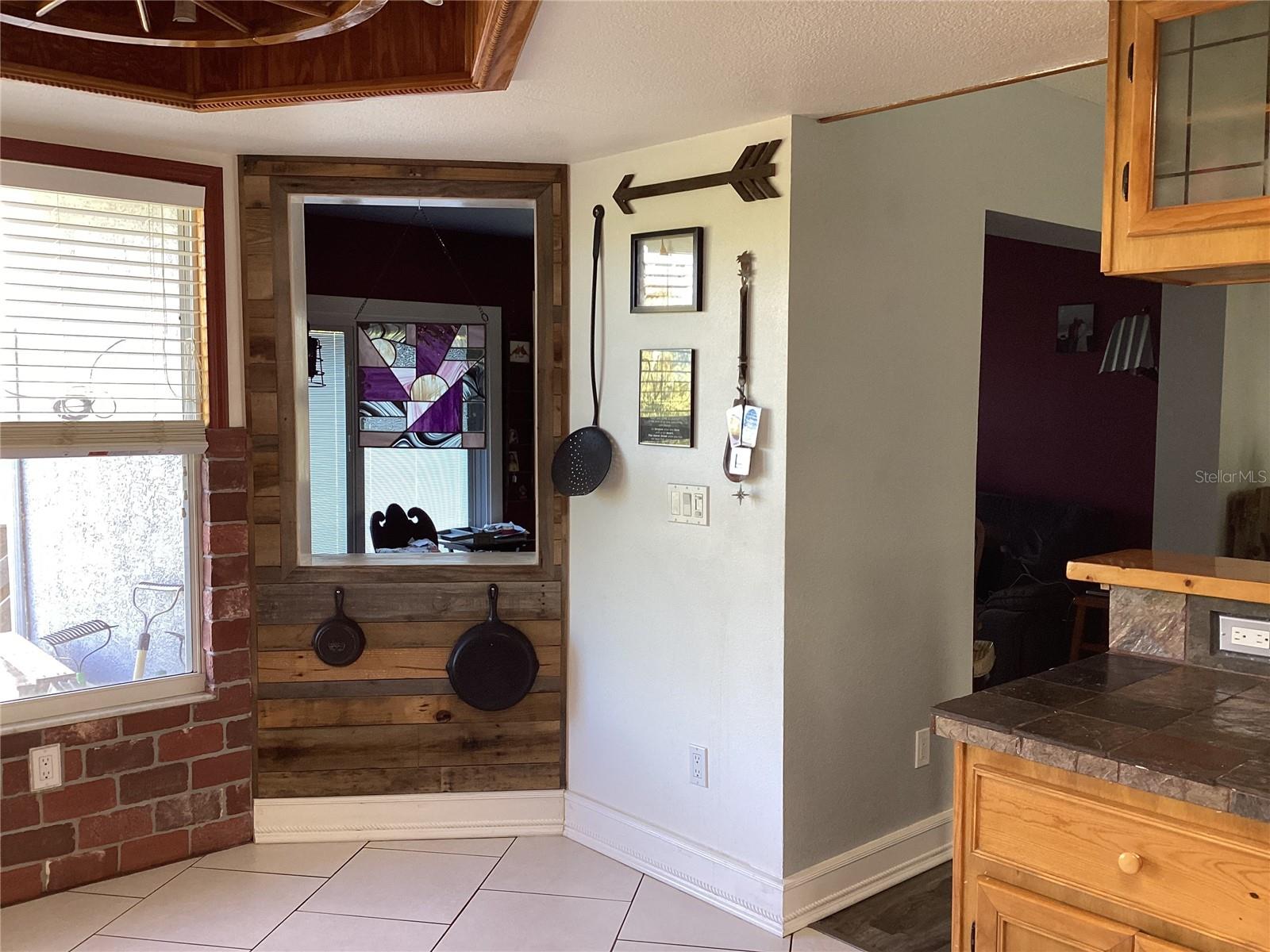 Image 17 of 82 For 6426 Drake Court