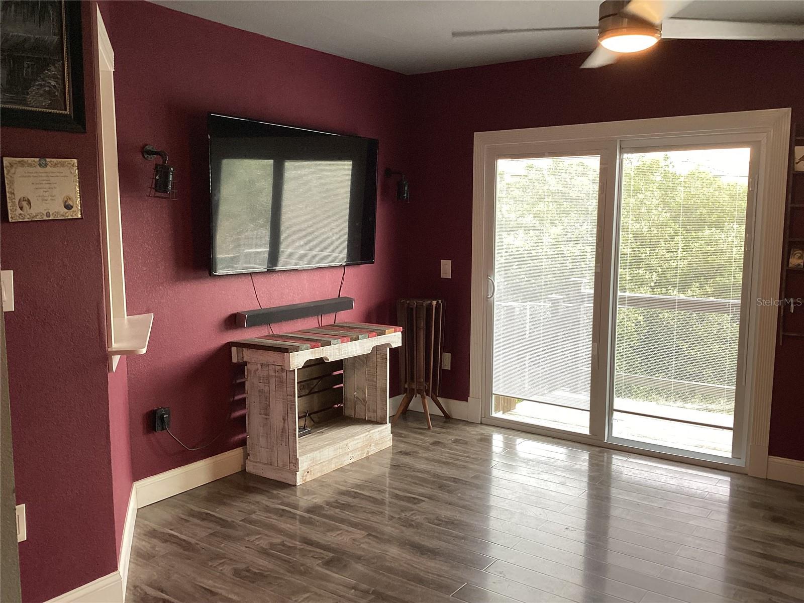 Image 24 of 82 For 6426 Drake Court