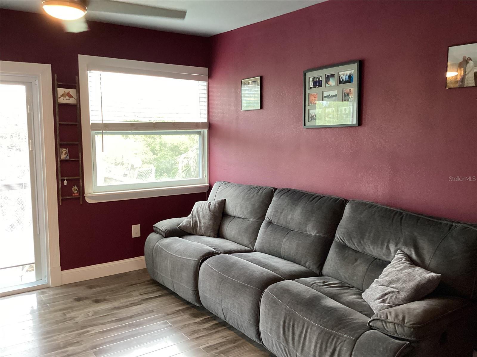 Image 25 of 82 For 6426 Drake Court