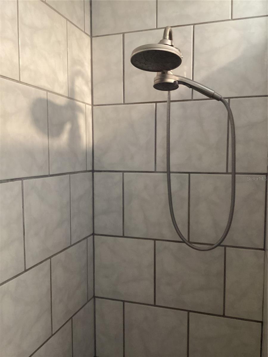 Image 40 of 82 For 6426 Drake Court