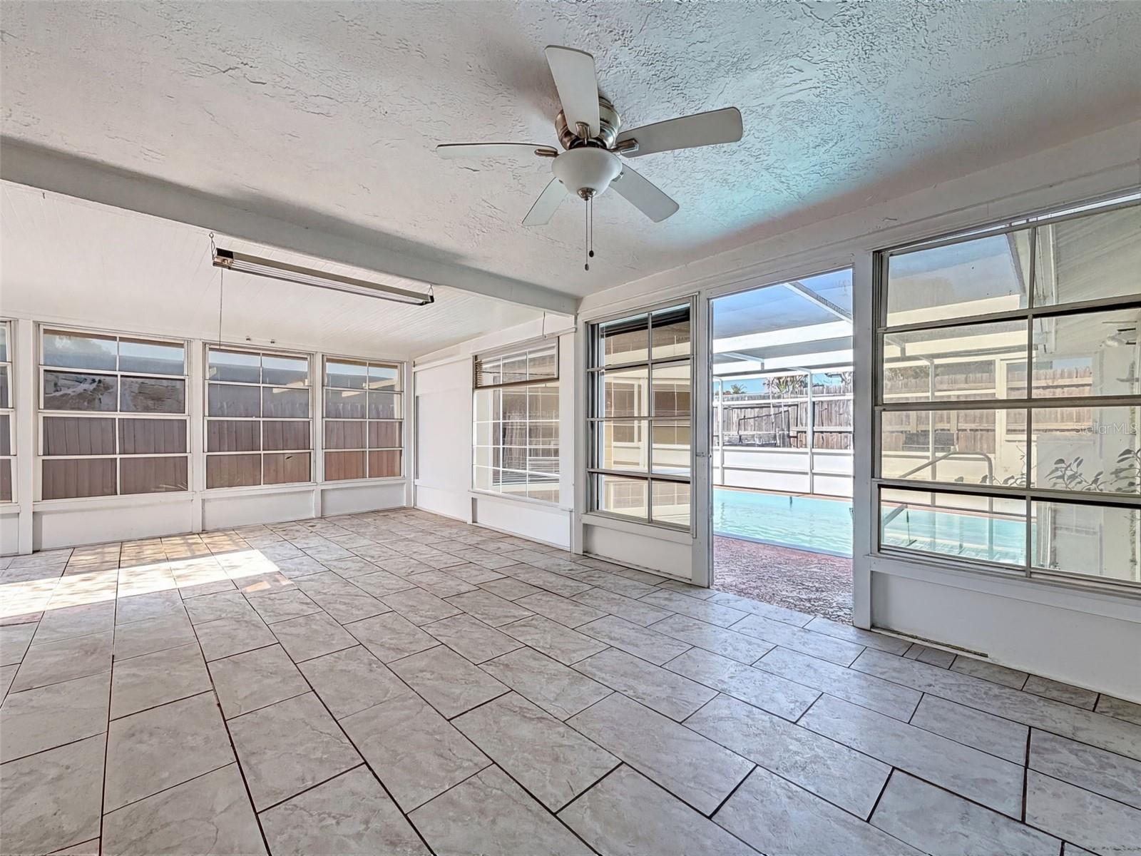 Image 20 of 53 For 3533 Madison Street