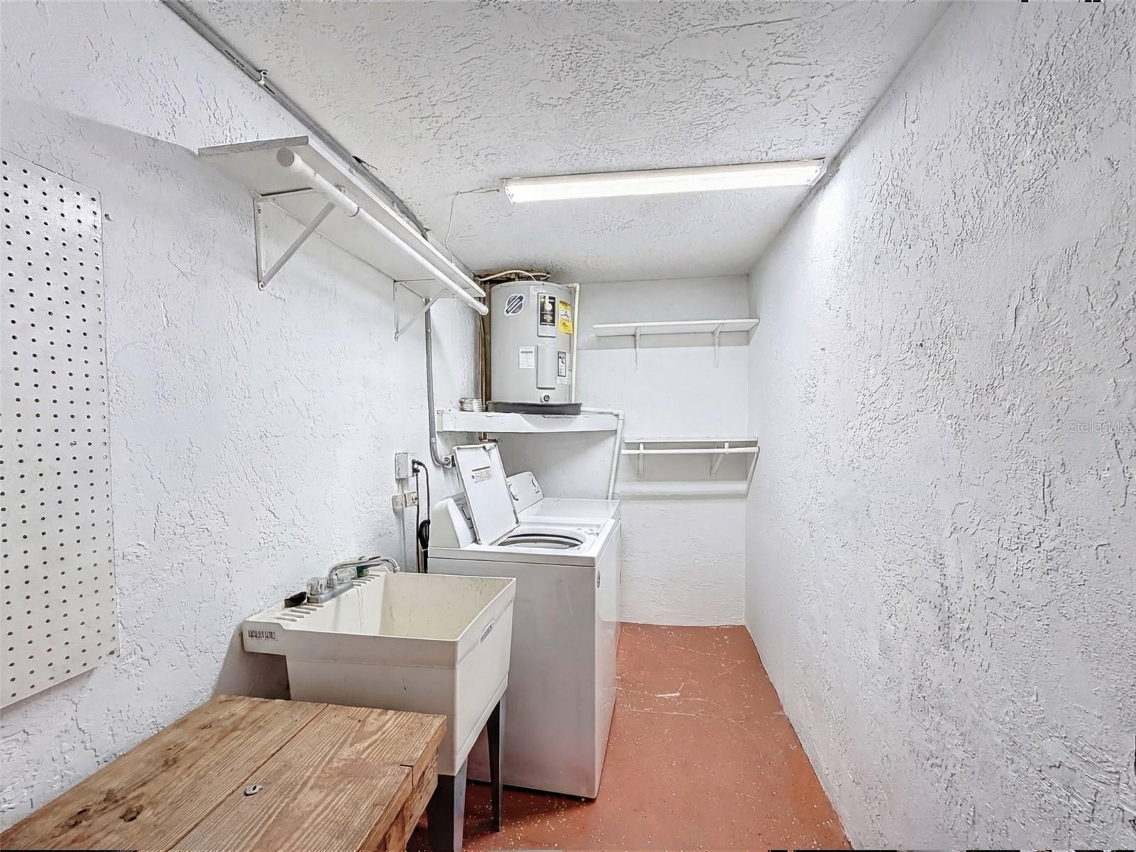 Image 26 of 53 For 3533 Madison Street