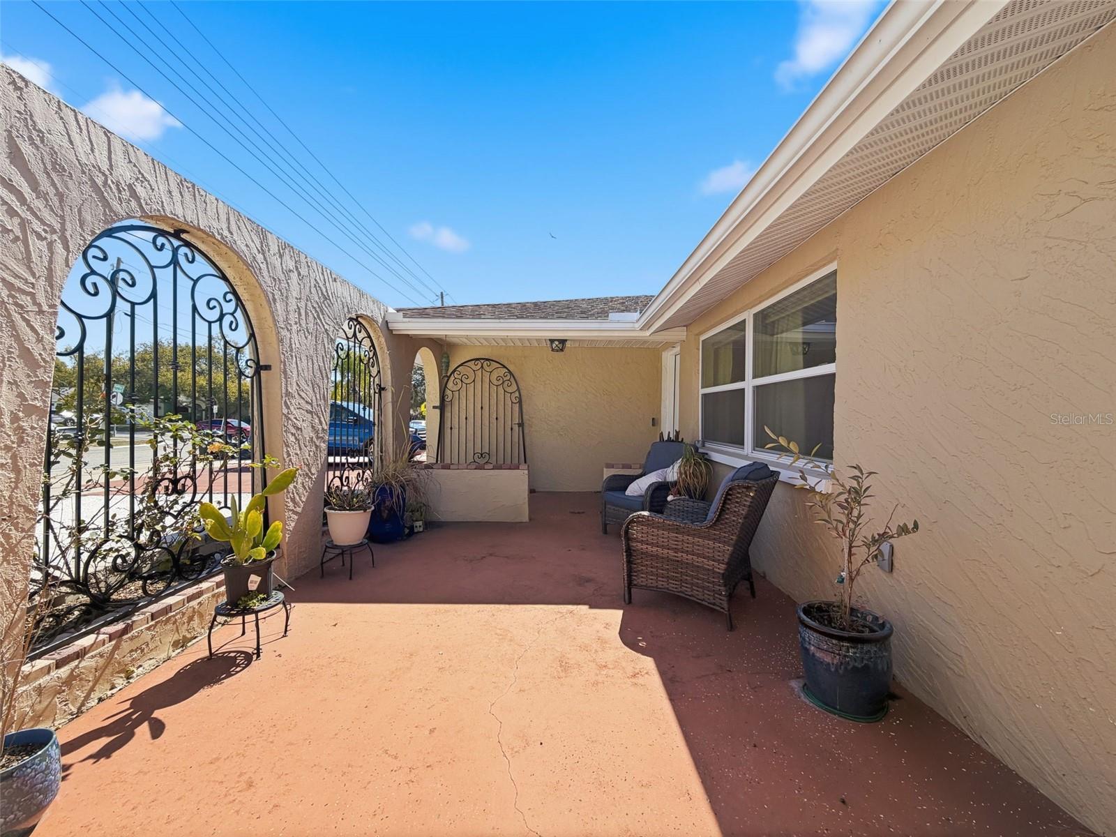 Image 29 of 53 For 3533 Madison Street