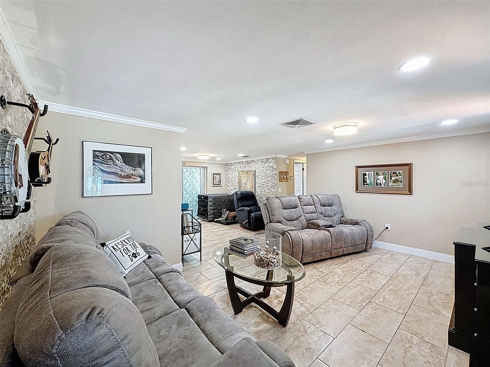 Image 35 of 53 For 3533 Madison Street