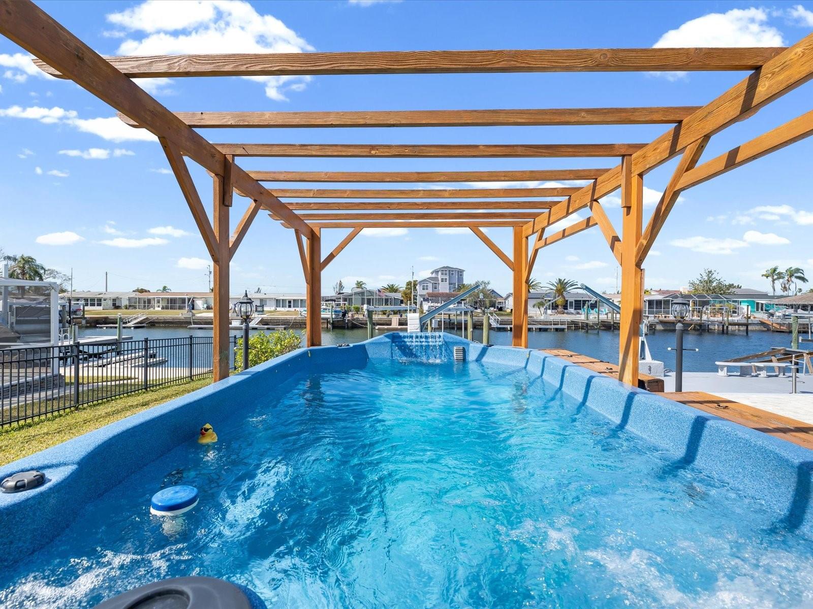 Listing photo id 33 for 12809 4th Isle