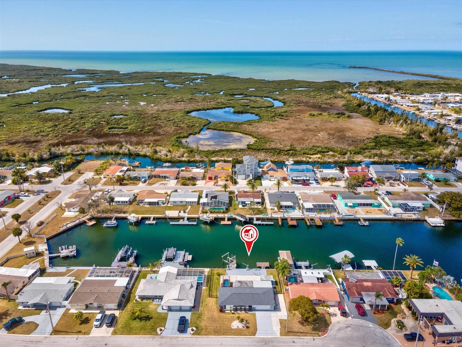 Listing photo id 58 for 12809 4th Isle