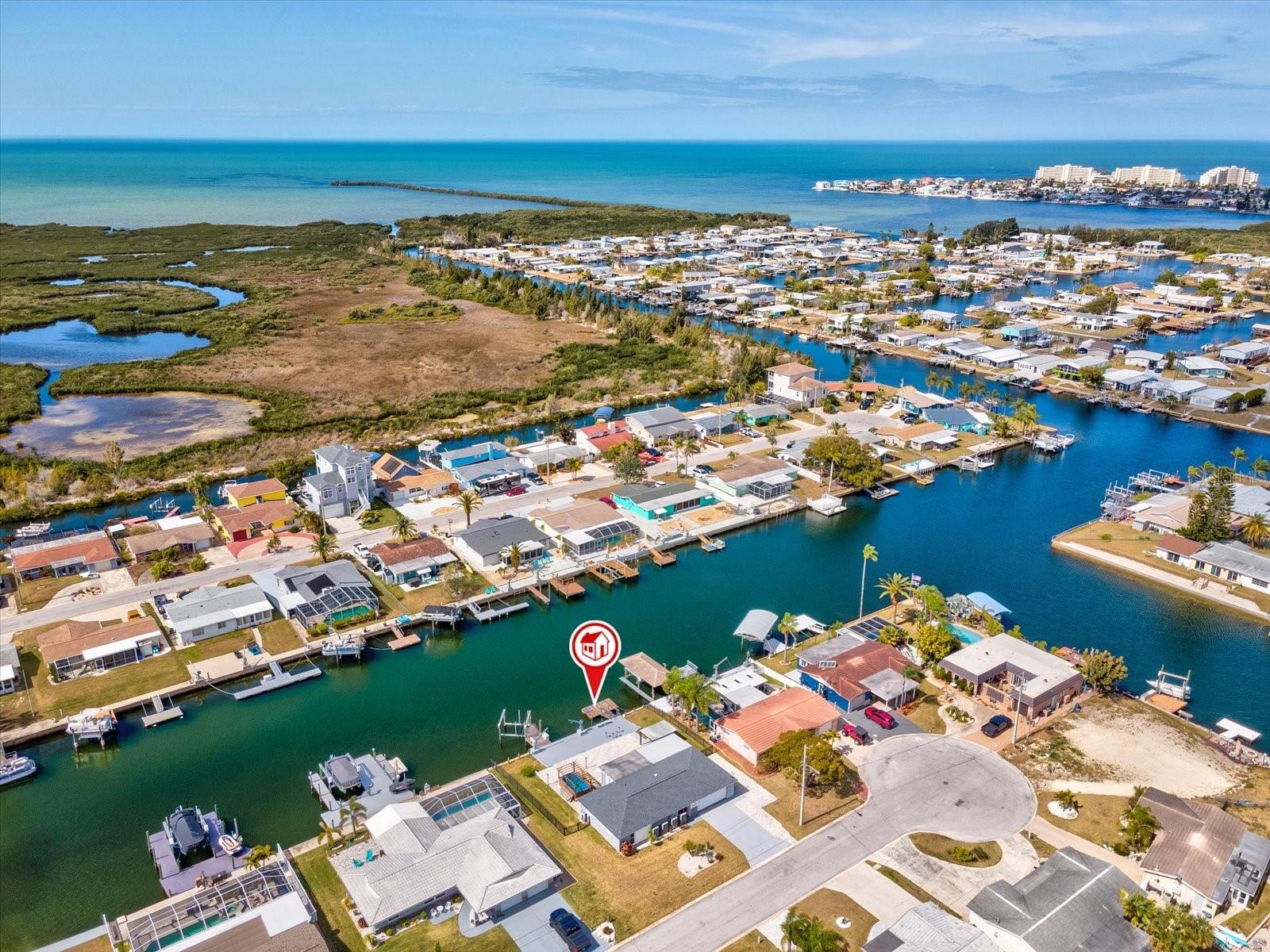 Listing photo id 59 for 12809 4th Isle