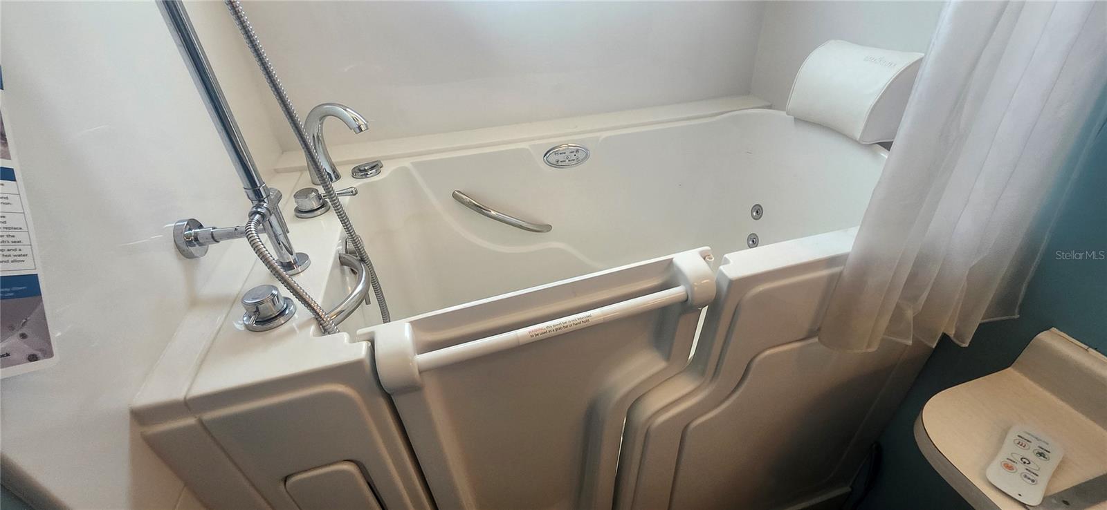 Image 4 of 46 For 3229 Tiki Drive