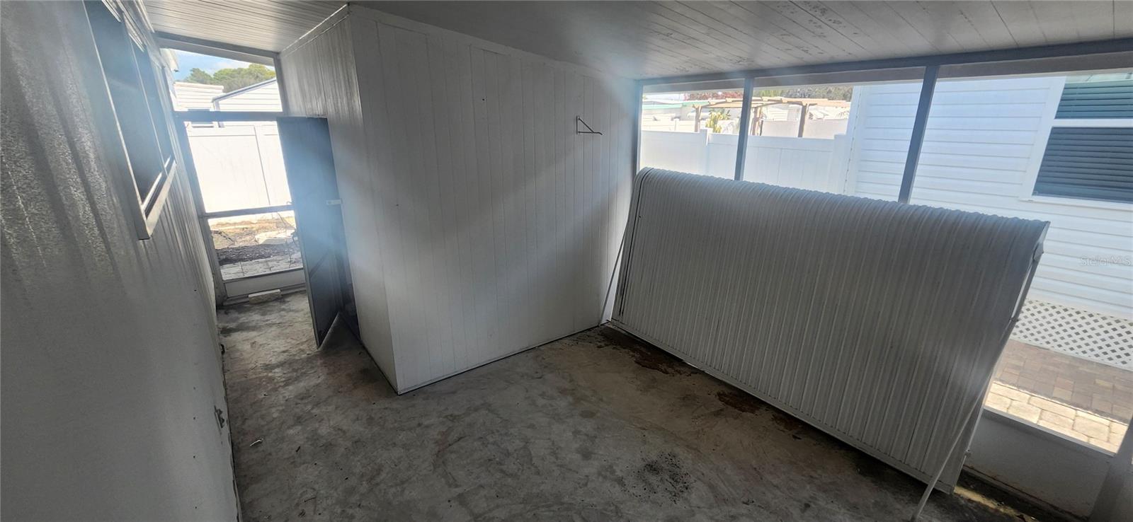 Image 41 of 46 For 3229 Tiki Drive