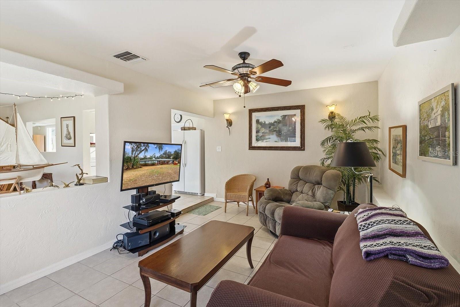 Image 13 of 46 For 2580 Bucknell Terrace