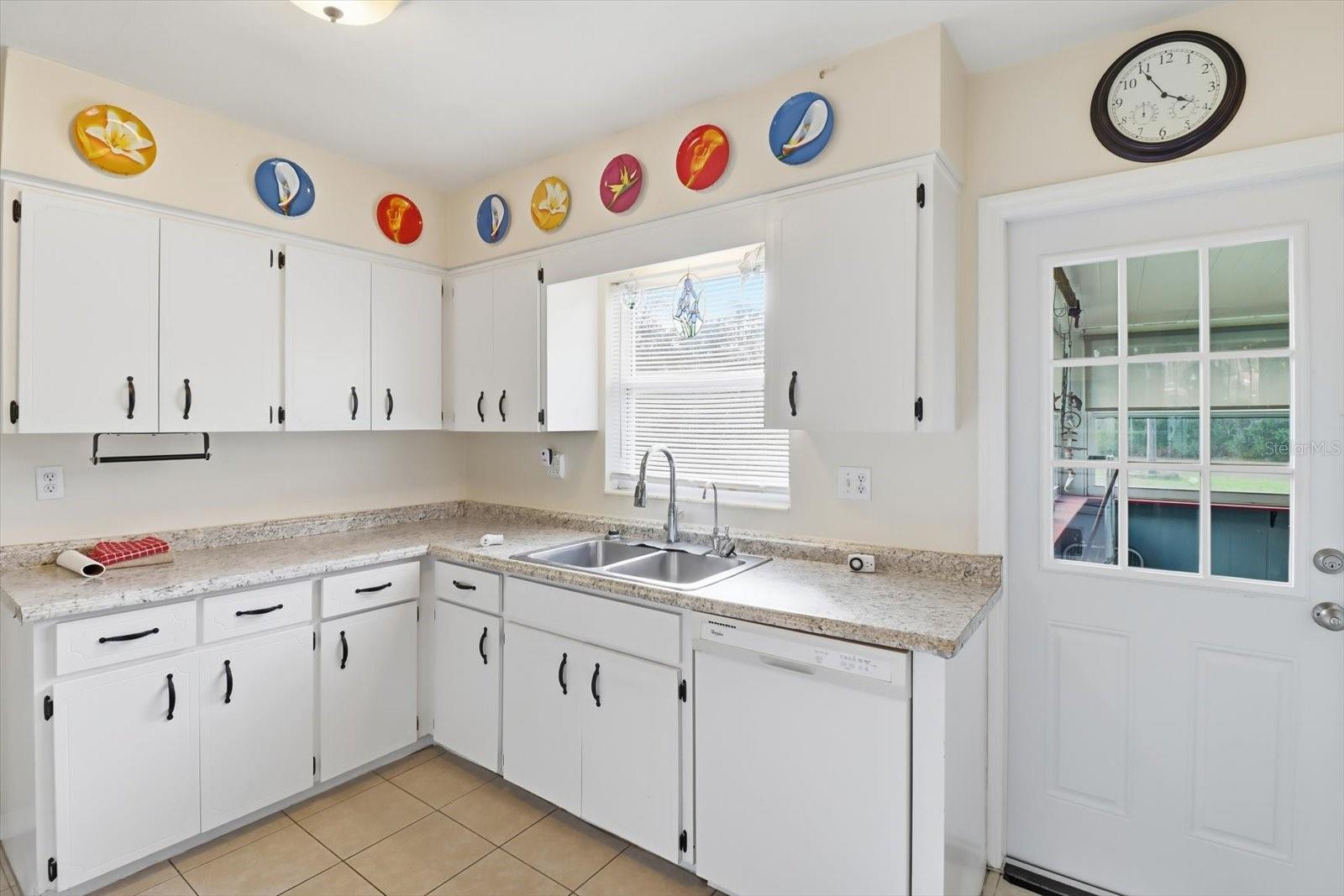 Image 7 of 46 For 2580 Bucknell Terrace