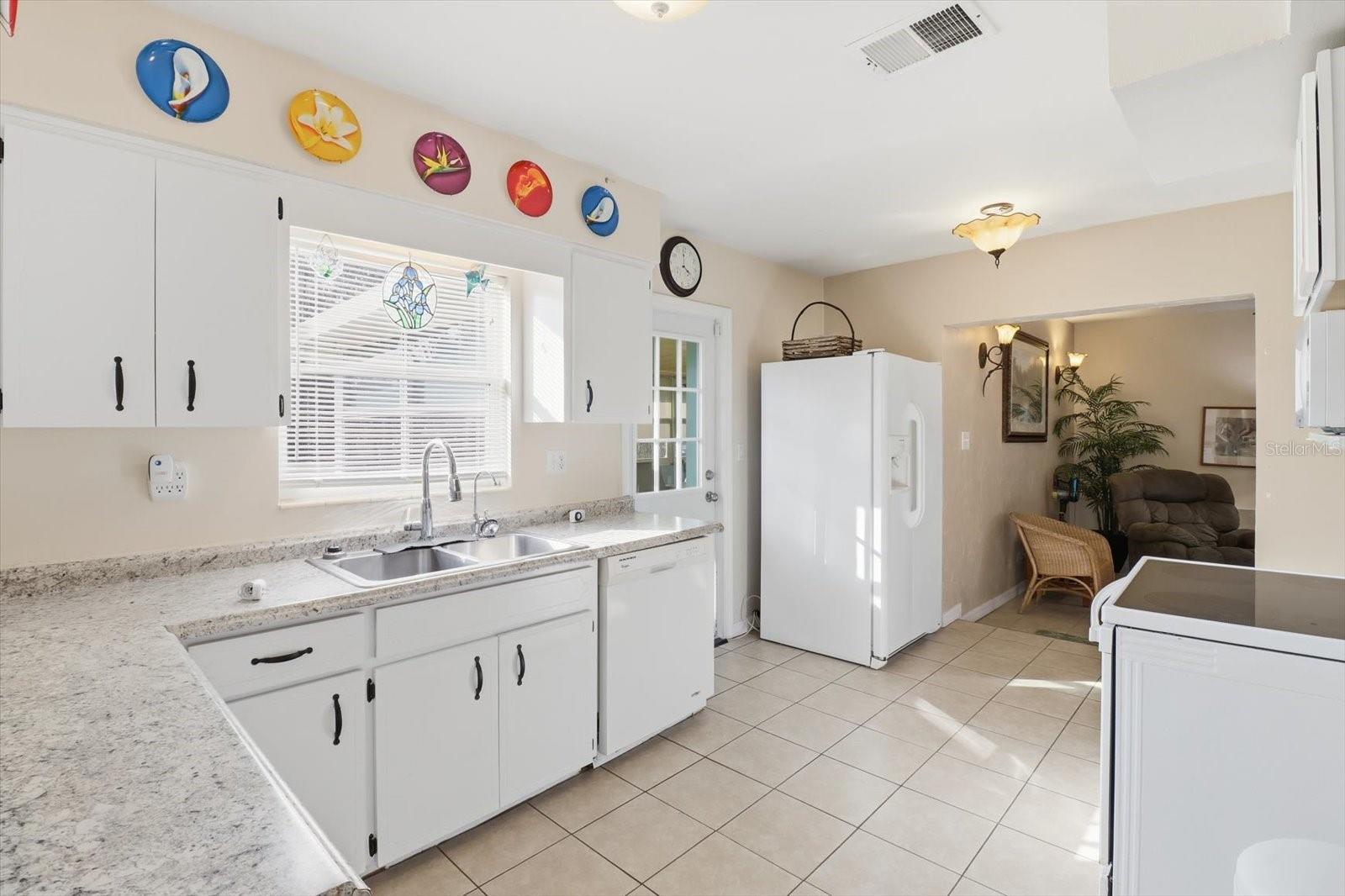 Image 8 of 46 For 2580 Bucknell Terrace