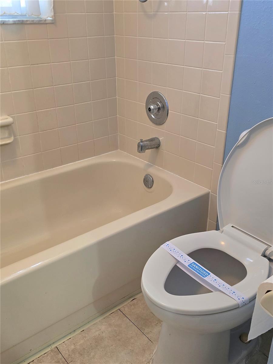 Image 21 of 35 For 4140 Passport Lane 101