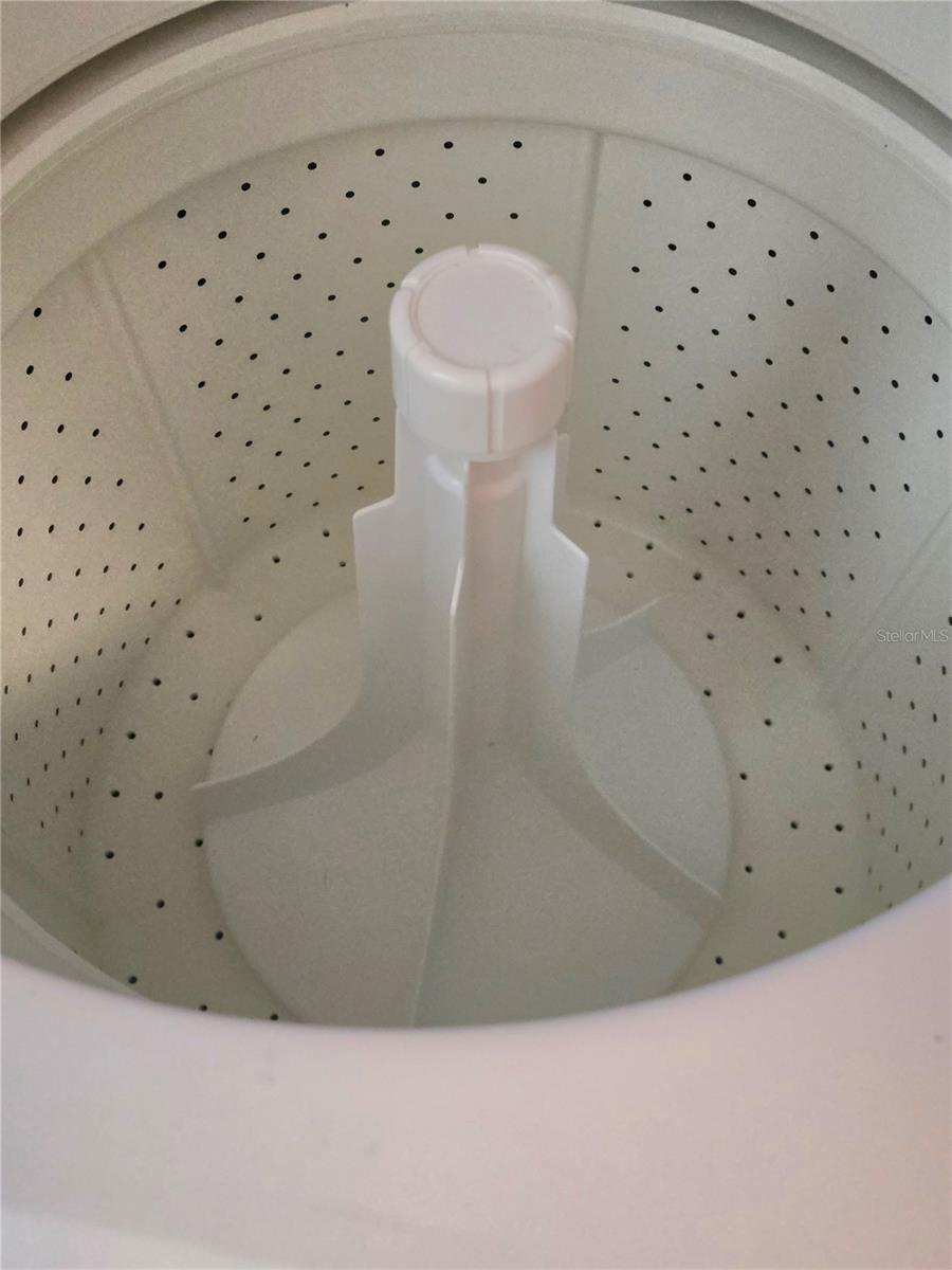 Image 25 of 35 For 4140 Passport Lane 101