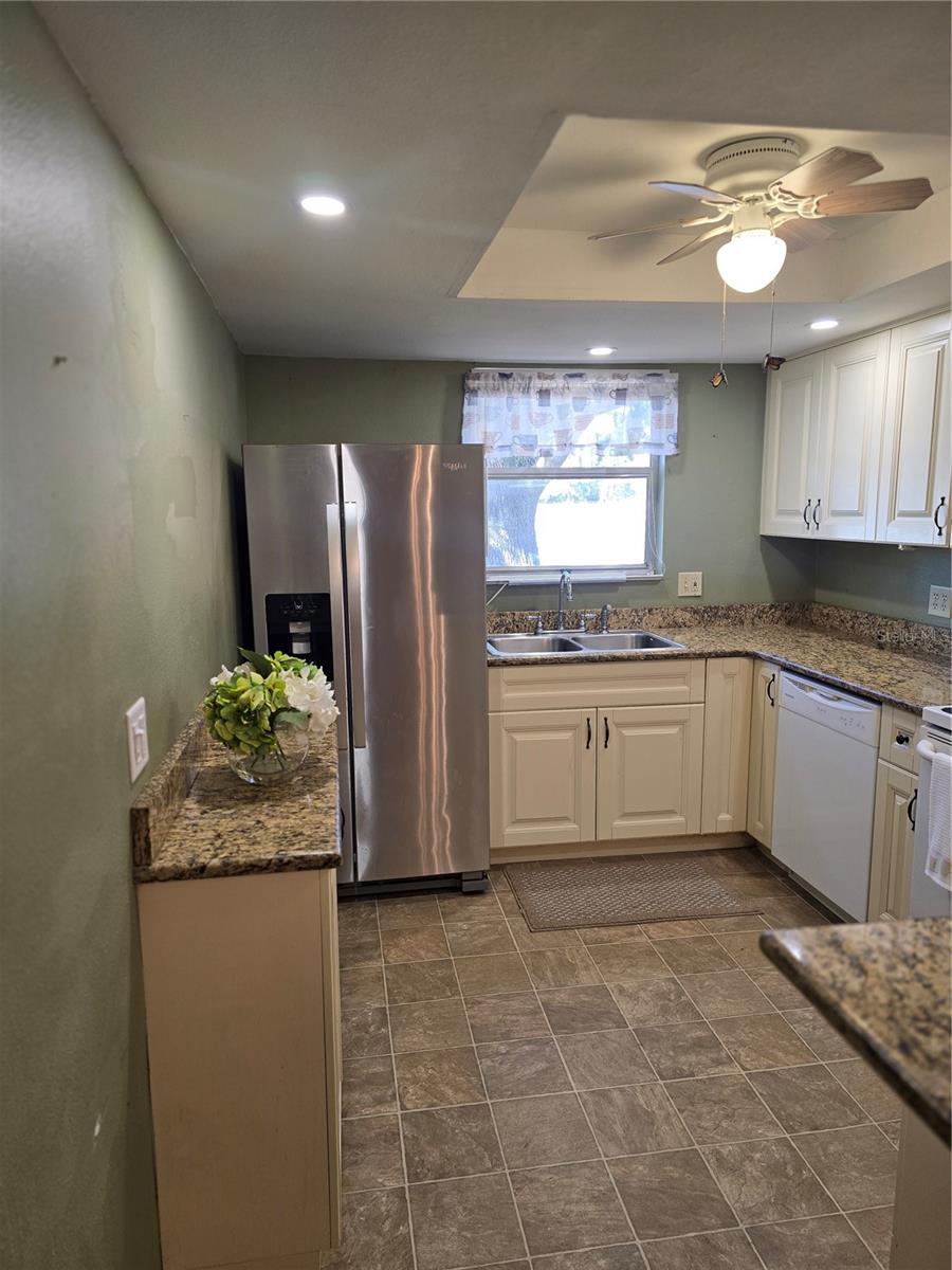 Image 3 of 35 For 4140 Passport Lane 101