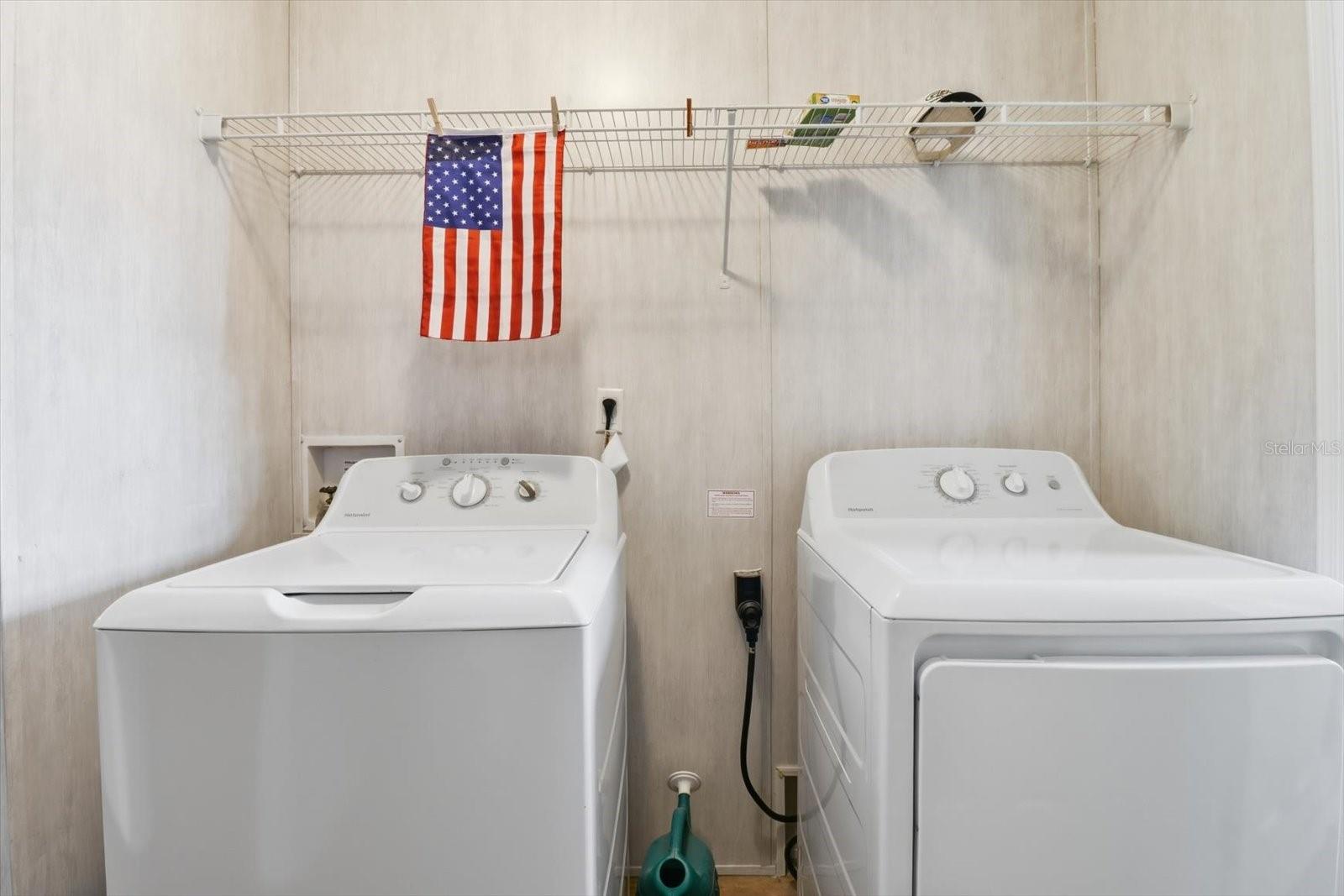 Image 29 of 45 For 4025 Bluewater Drive