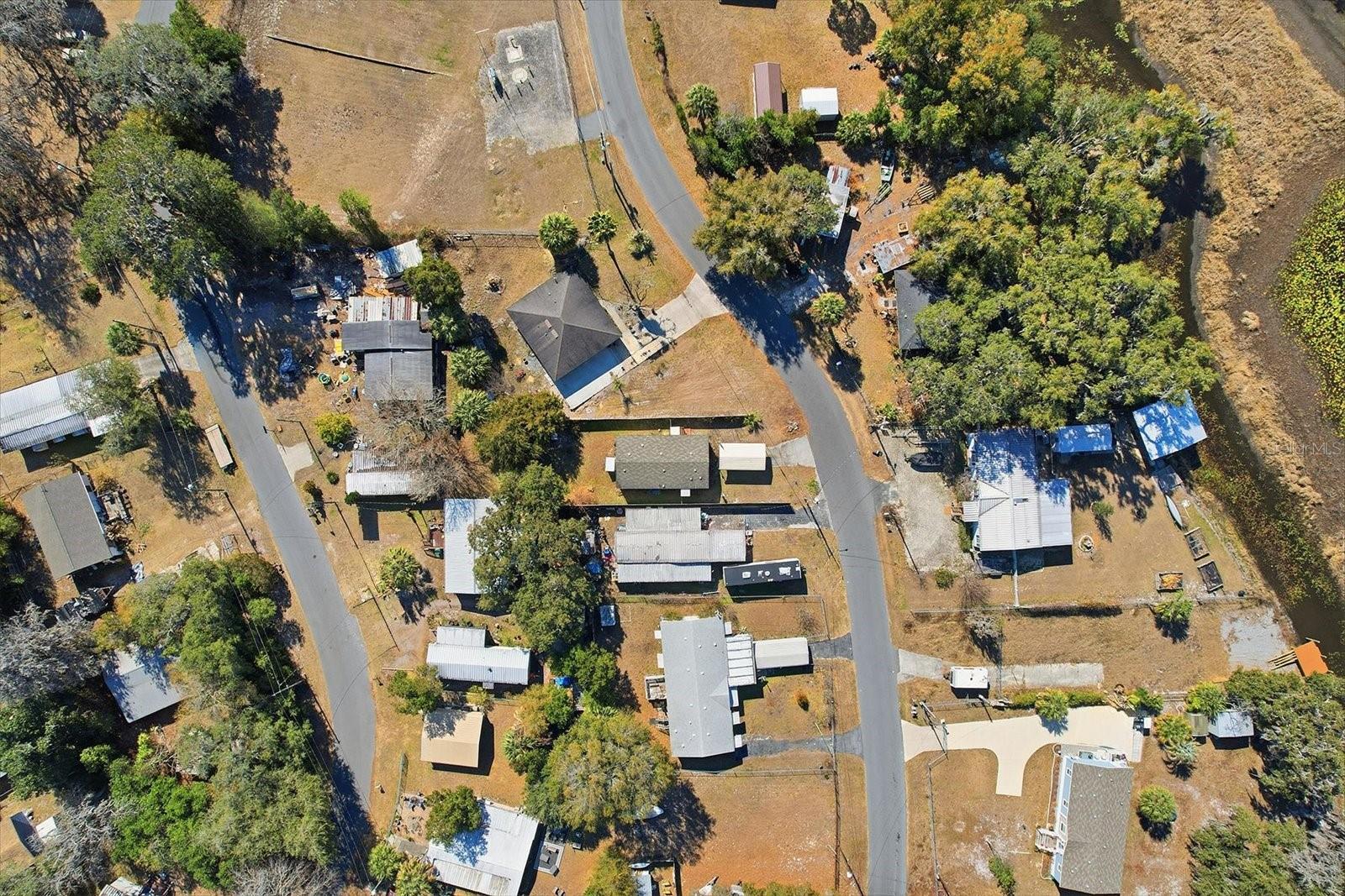 Image 42 of 45 For 4025 Bluewater Drive