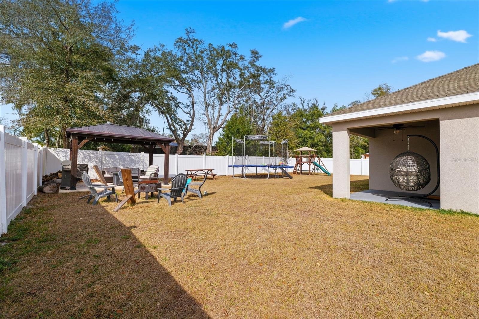 Image 30 of 41 For 225 Portland Avenue