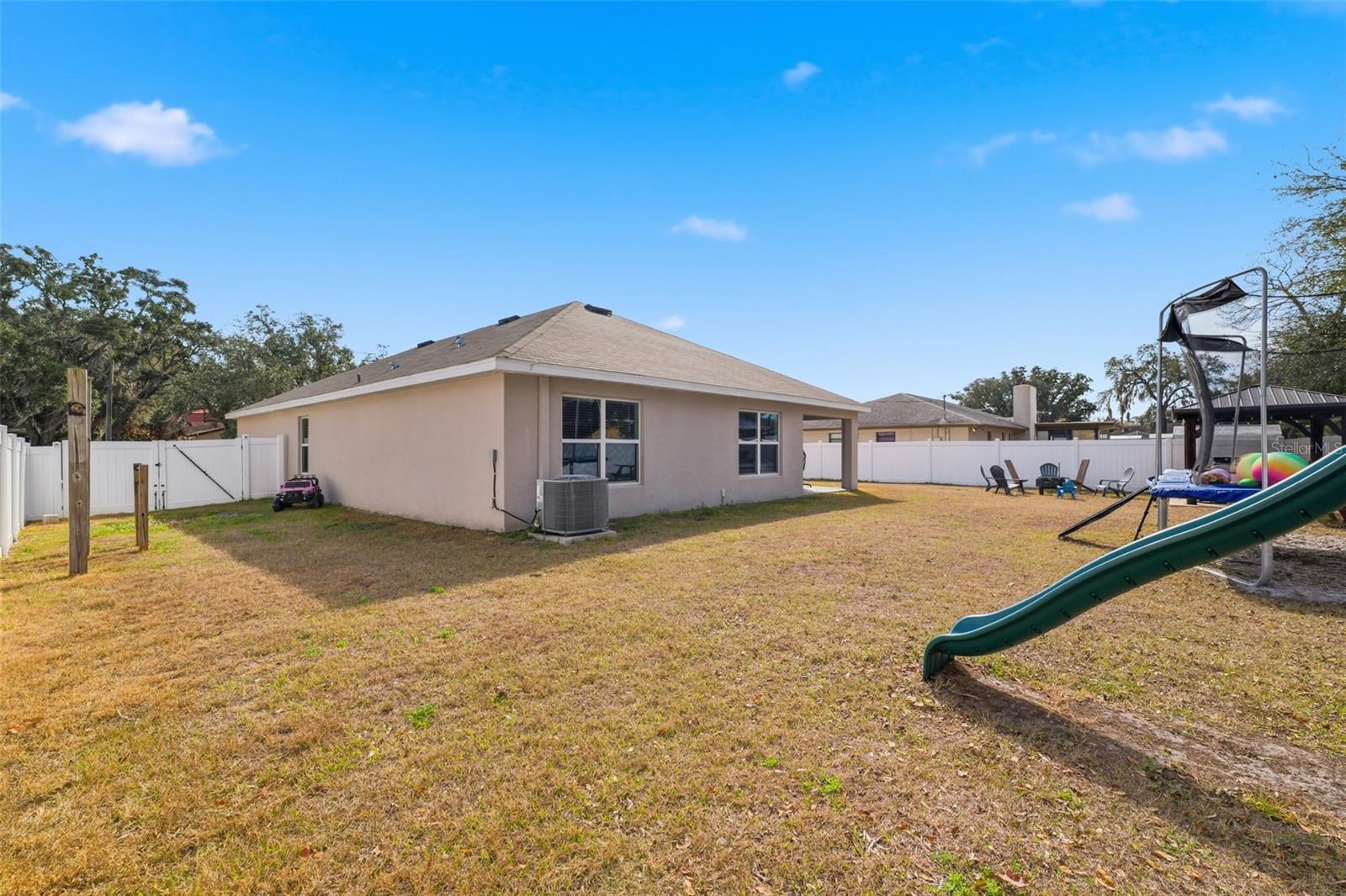 Image 34 of 41 For 225 Portland Avenue