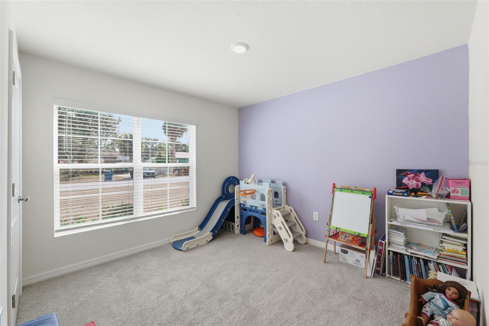 Image 7 of 41 For 225 Portland Avenue