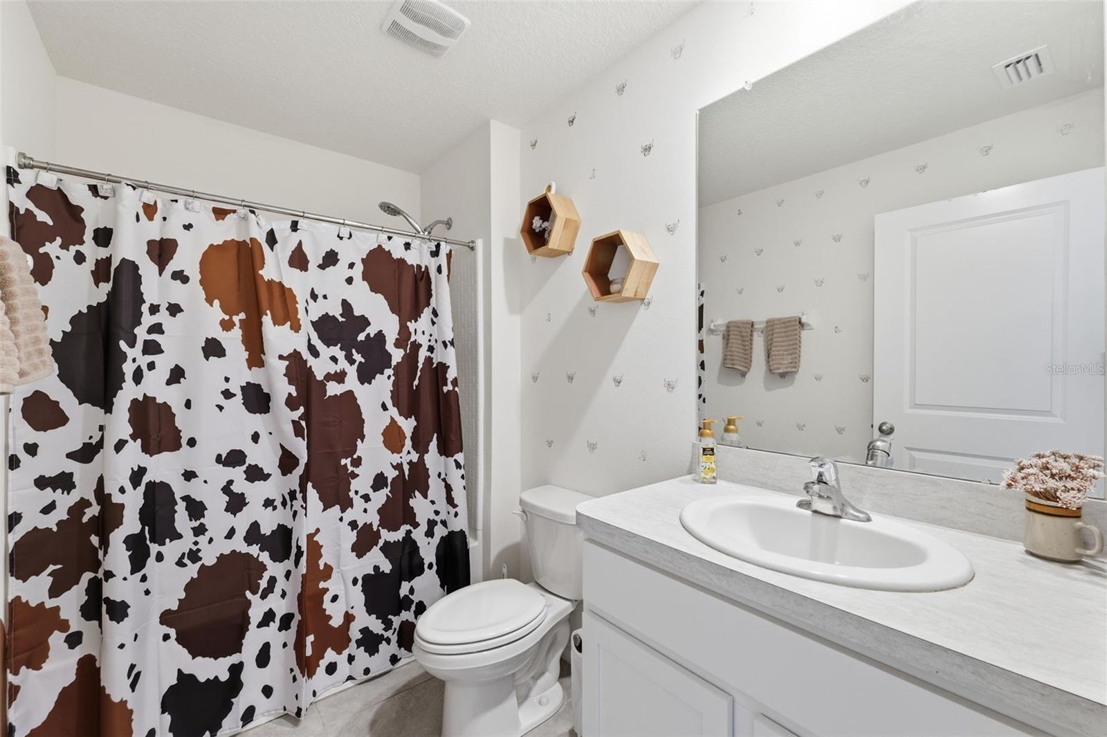 Image 9 of 41 For 225 Portland Avenue