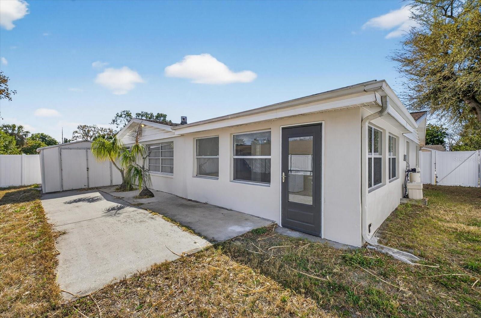 Image 33 of 44 For 8634 Velvet Drive