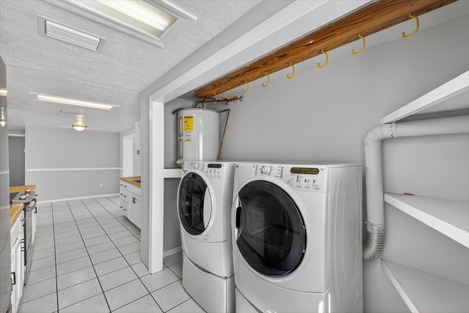 Image 6 of 44 For 8634 Velvet Drive