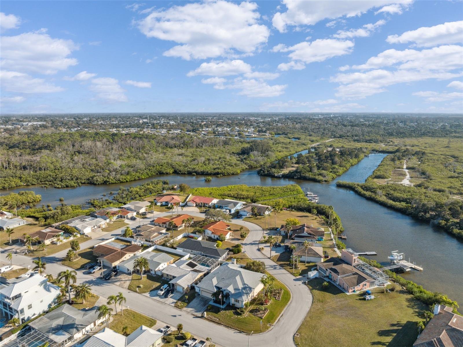 Image 4 of 14 For 3982 Rudder Way