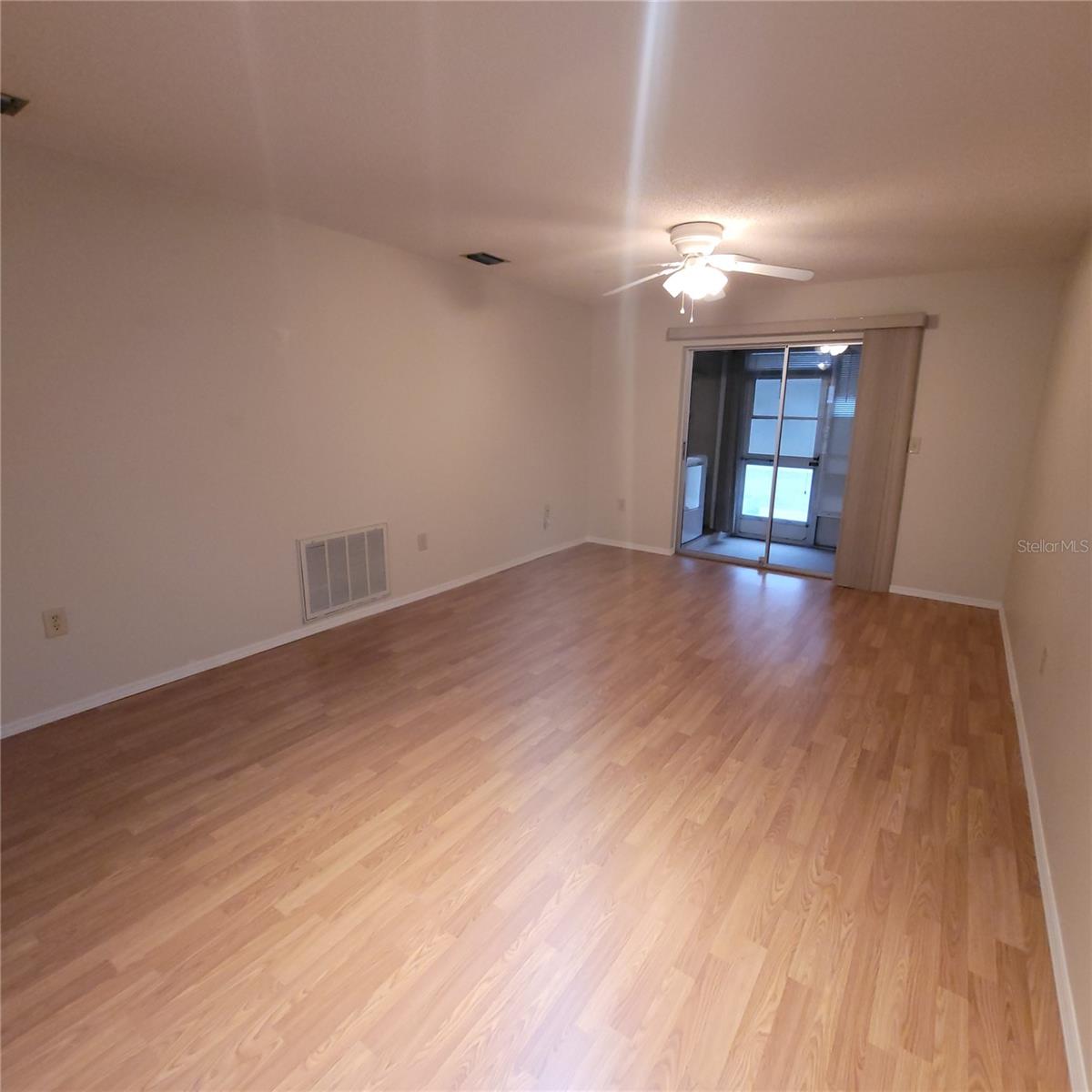 Image 4 of 17 For 2851 Westmoreland Court