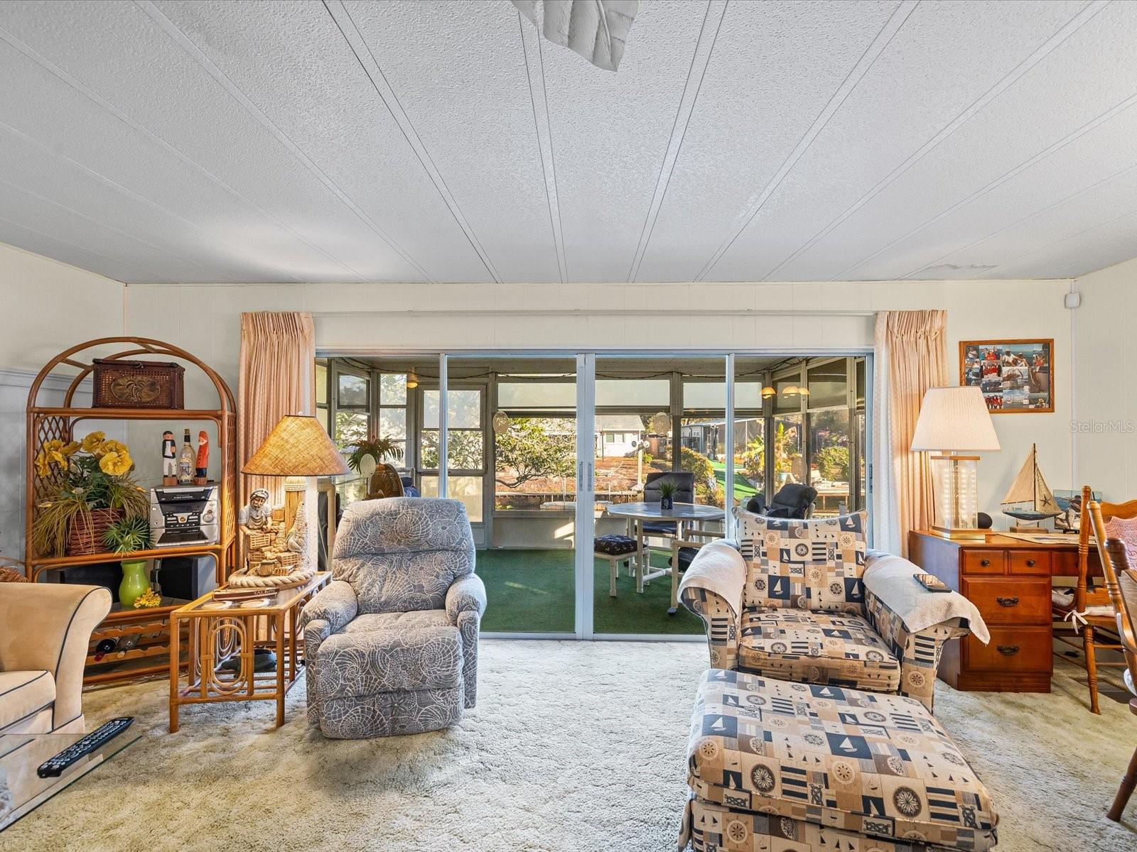 Image 27 of 56 For 6439 Theresa Avenue