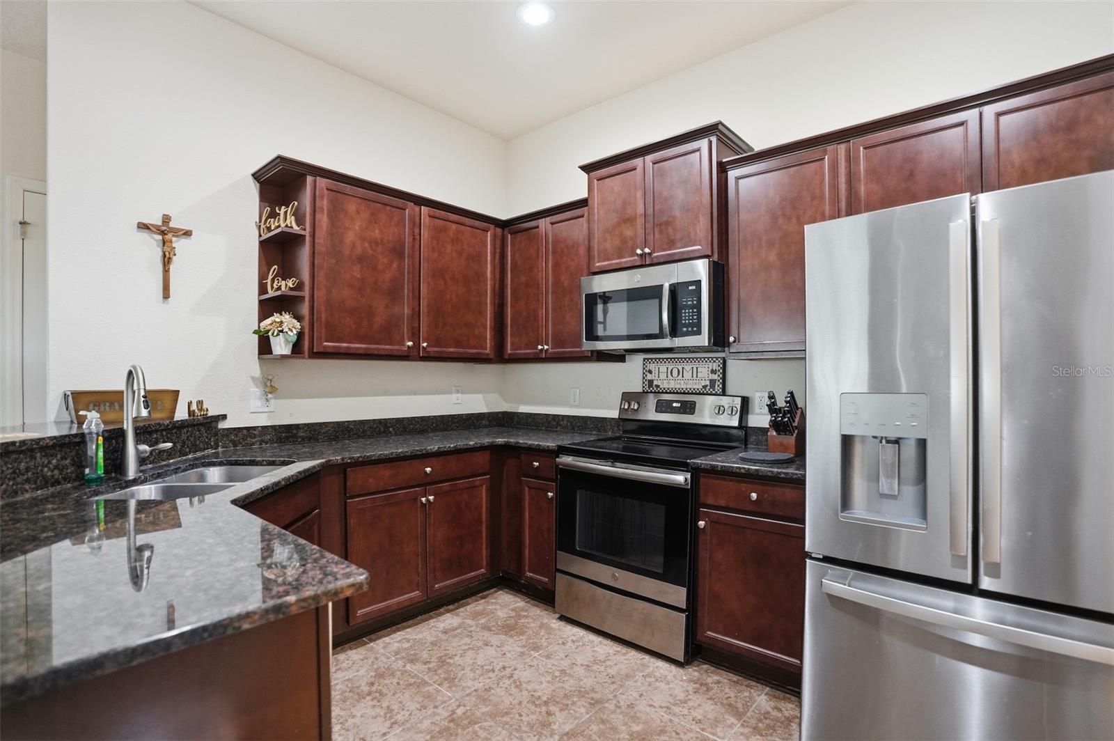 Image 11 of 38 For 1141 Mystic Court