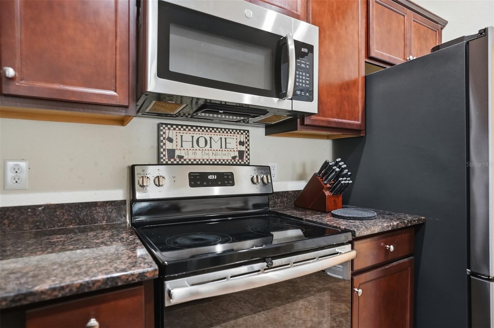 Image 12 of 38 For 1141 Mystic Court