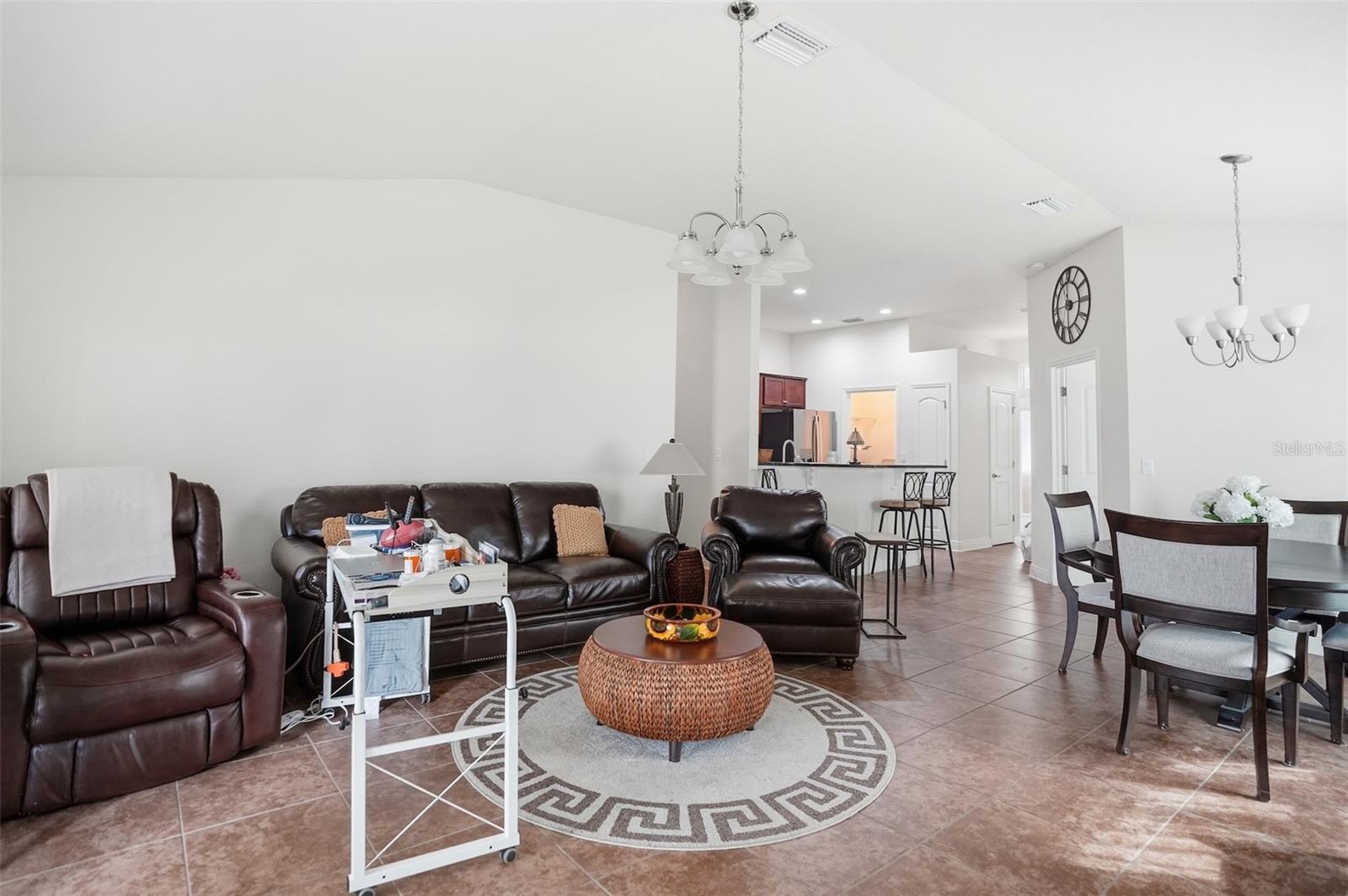 Image 7 of 38 For 1141 Mystic Court