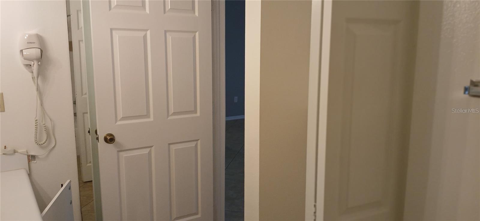 Image 18 of 33 For 5606 Pinnacle Heights Circle 306