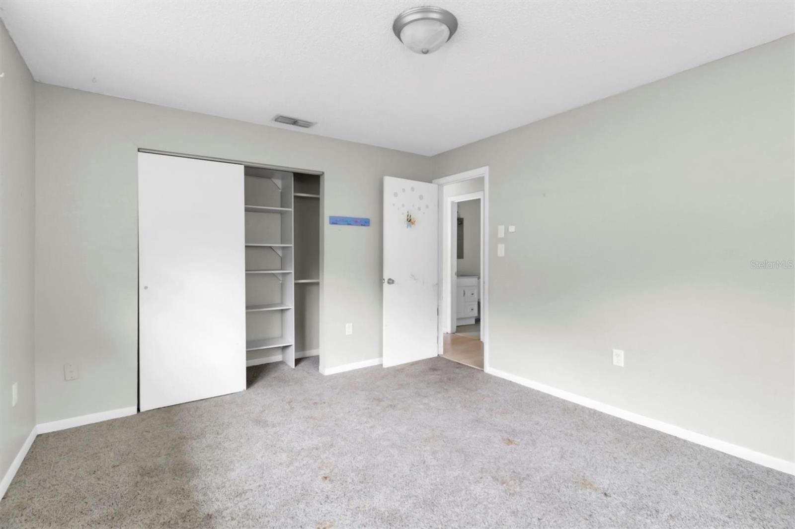 Image 24 of 34 For 6708 Medlar Drive