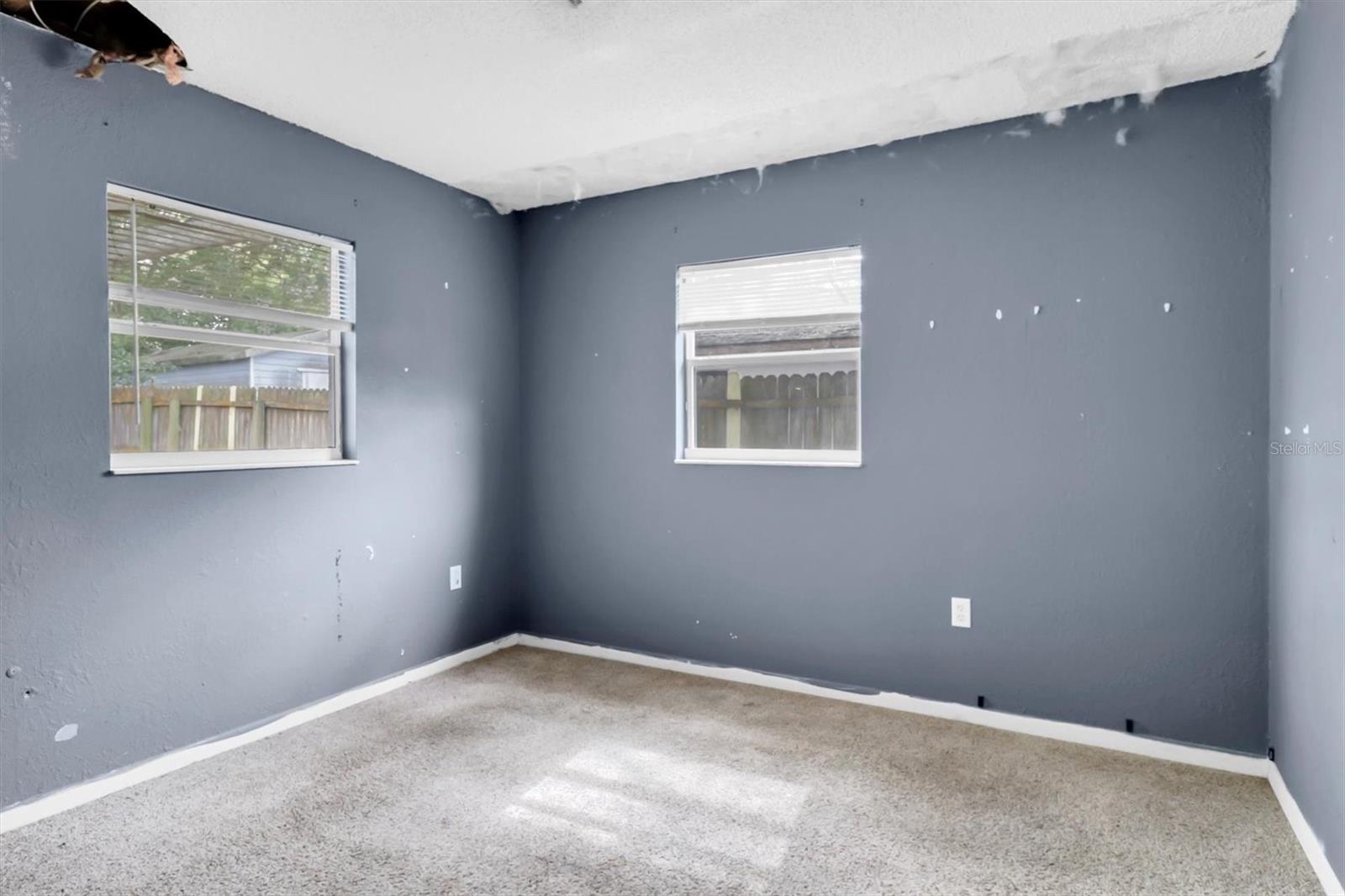 Image 25 of 34 For 6708 Medlar Drive