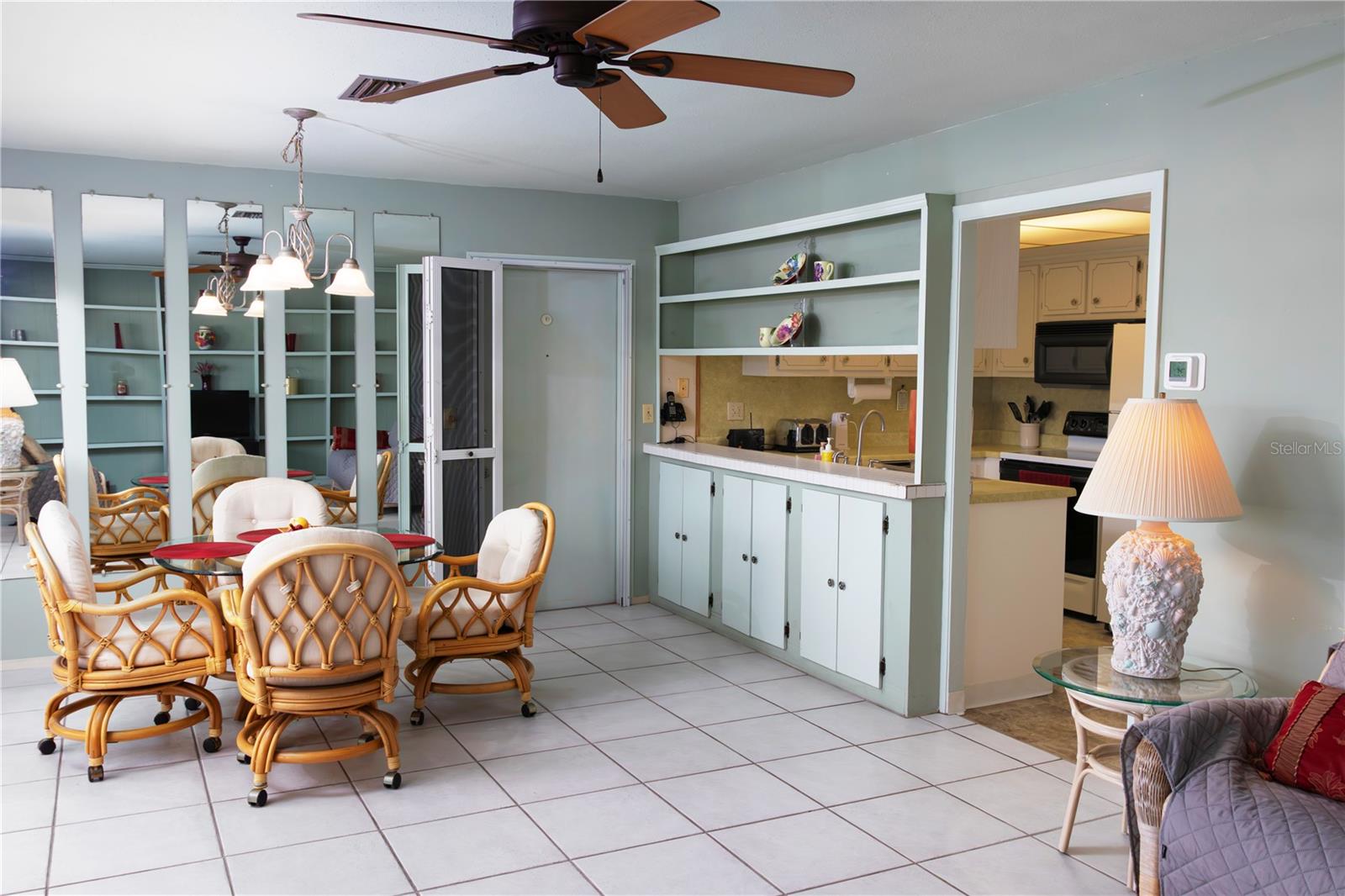 Image 9 of 27 For 5417 Palm Drive 5417