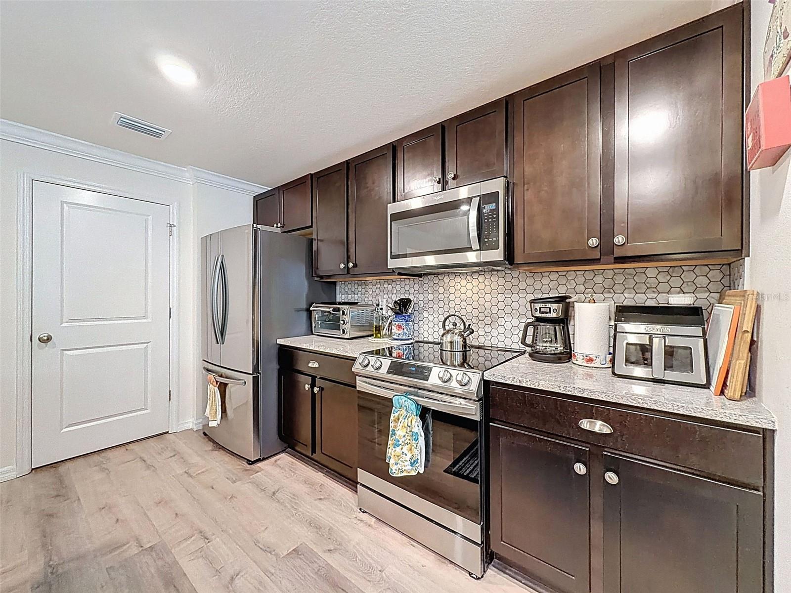 Image 11 of 61 For 5484 Diantha Way