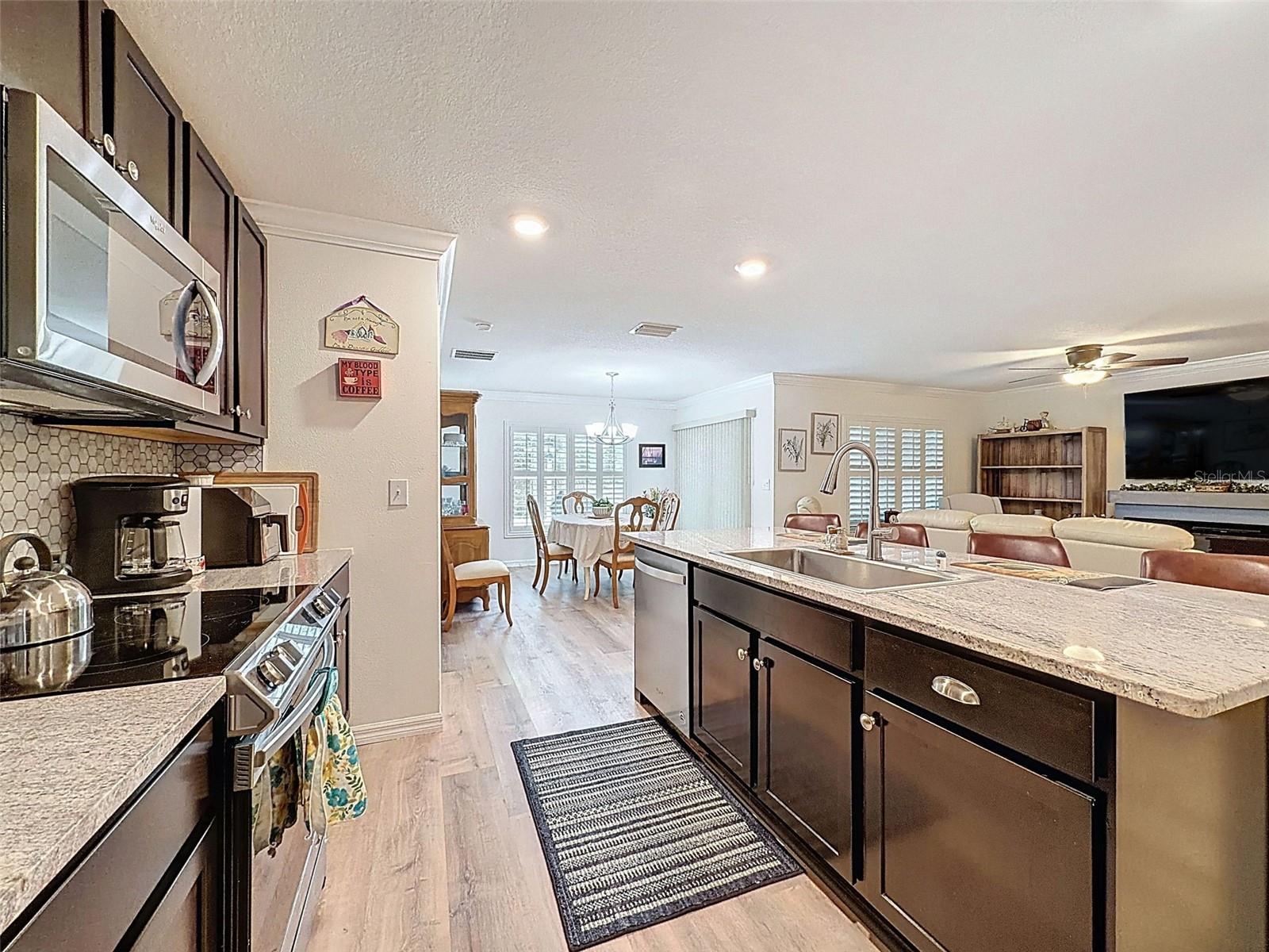 Image 13 of 61 For 5484 Diantha Way