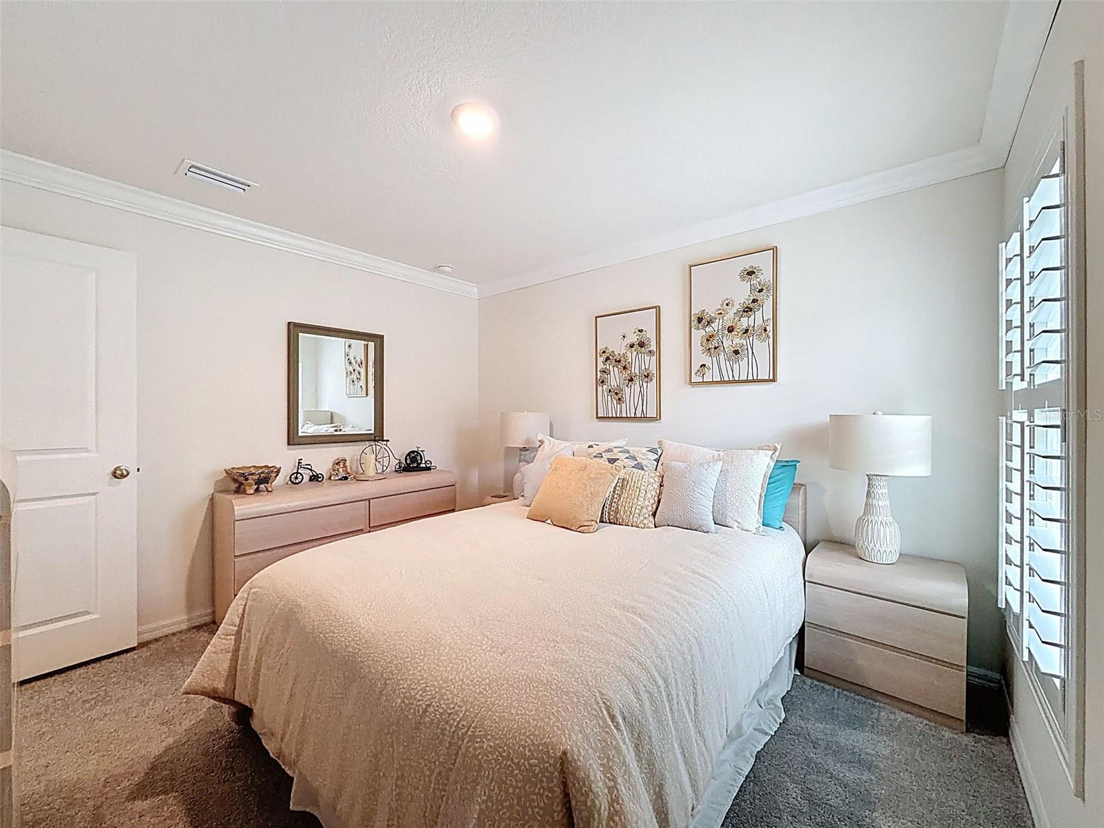 Image 31 of 61 For 5484 Diantha Way