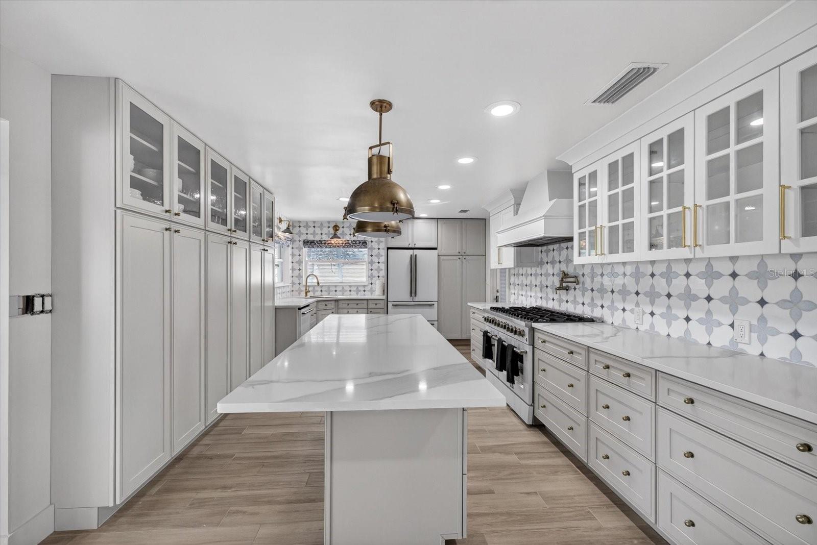 Image 10 of 49 For 650 59th Avenue