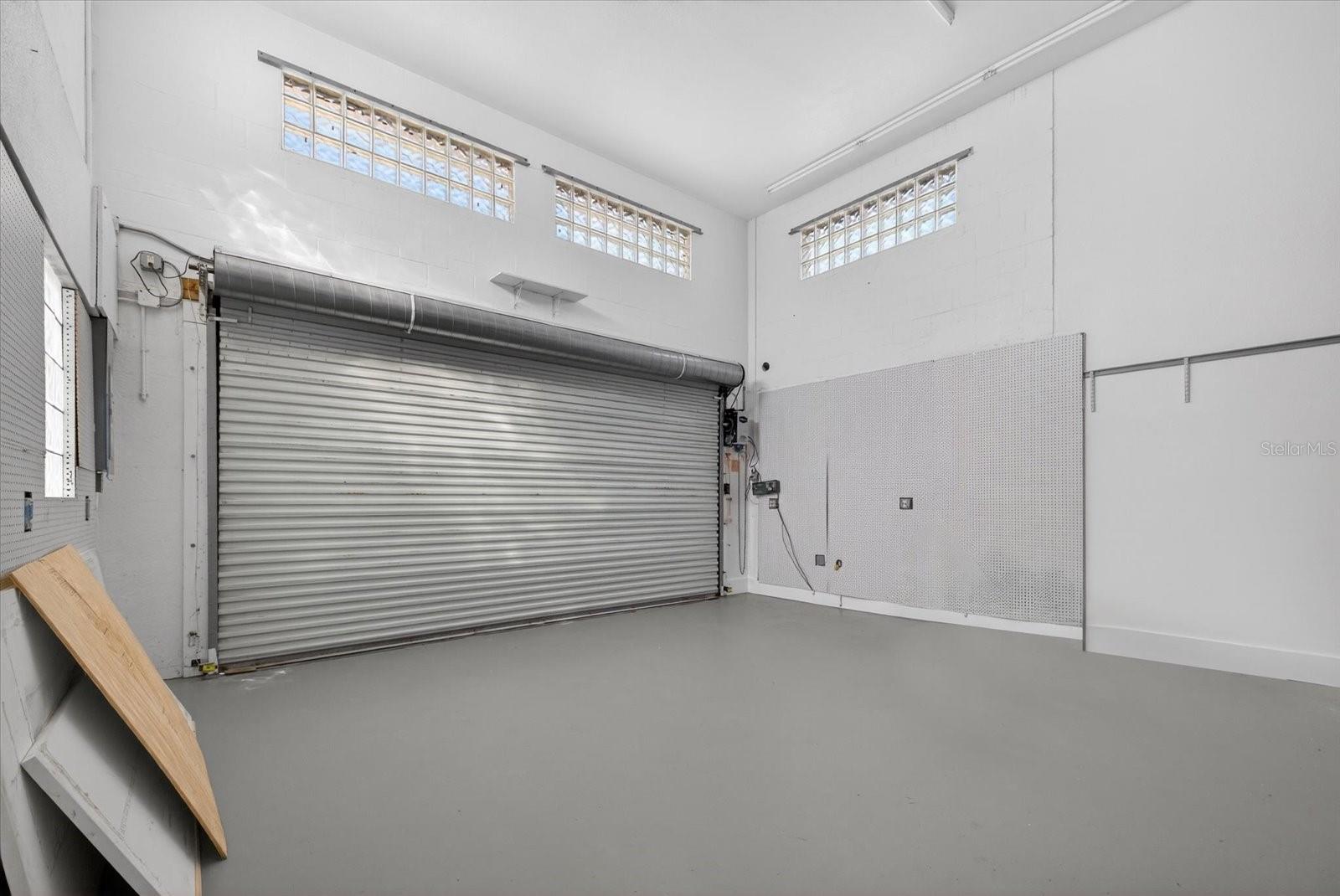 Image 14 of 49 For 650 59th Avenue